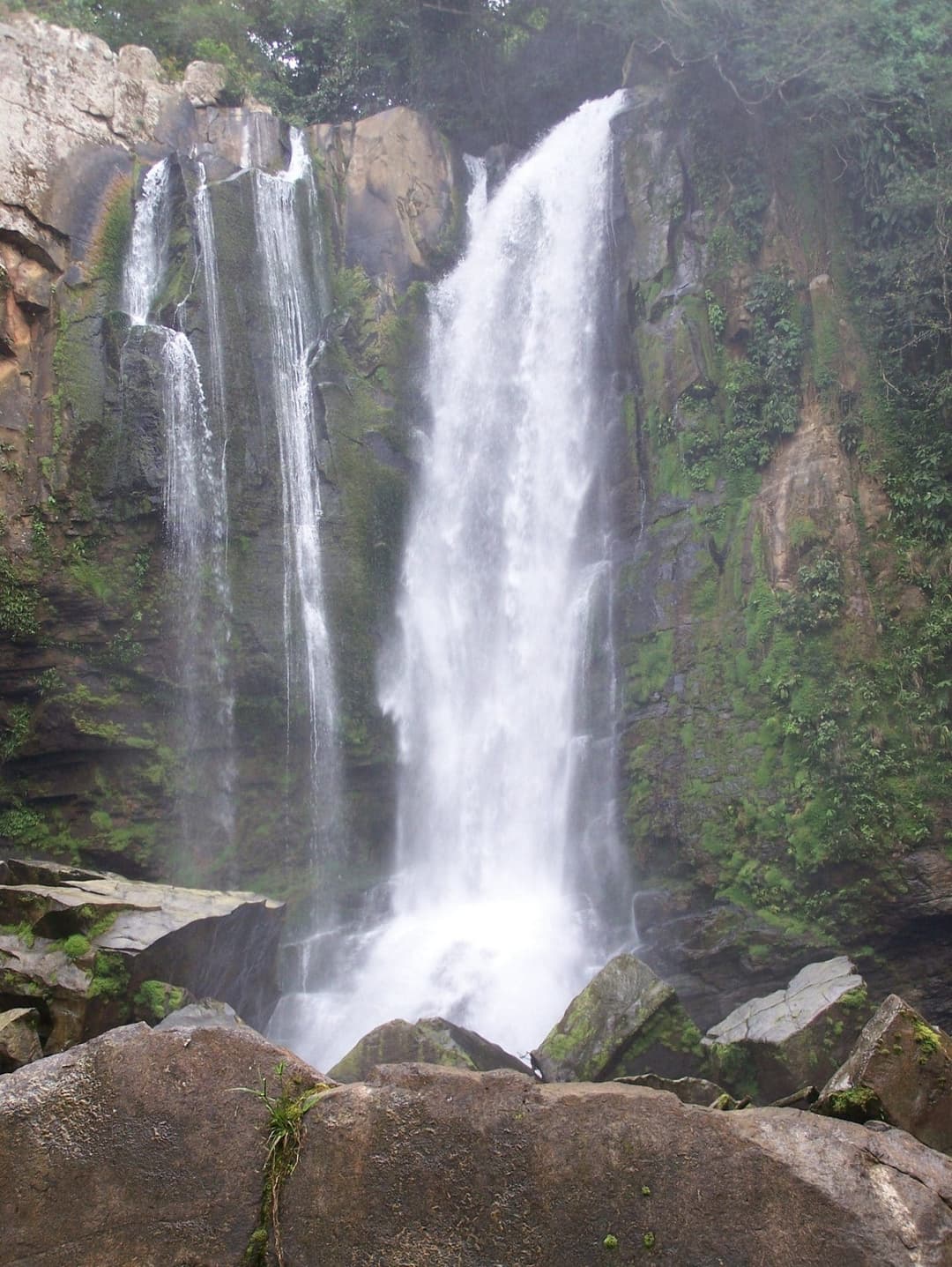 Waterfall Jumping & Swimming